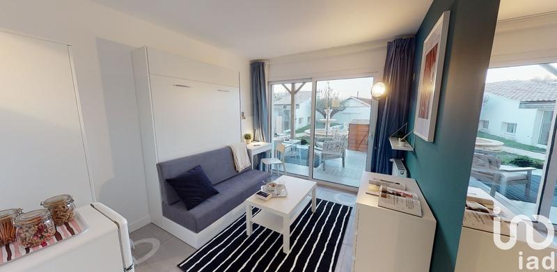 Maison - 384 m² - 19 pièces