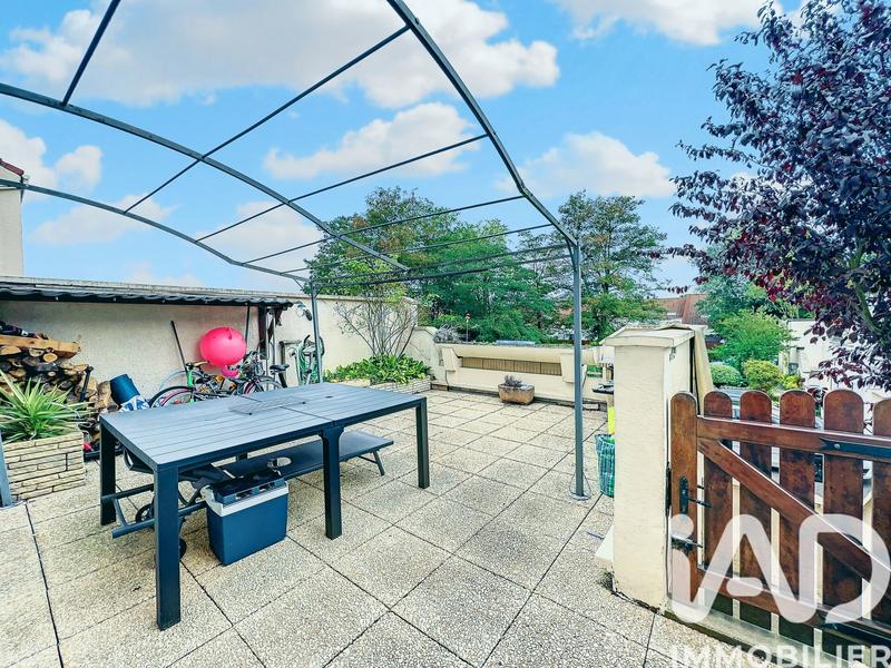 Appartement - 83 m² - 4 pièces