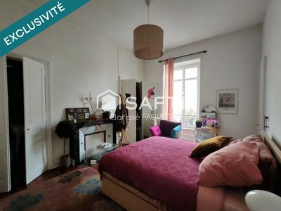 Appartement - 129 m² - 4 pièces