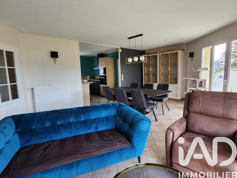 Maison - 111 m² - 6 pièces