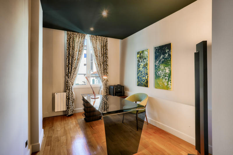 Appartement - 172 m² - 5 pièces