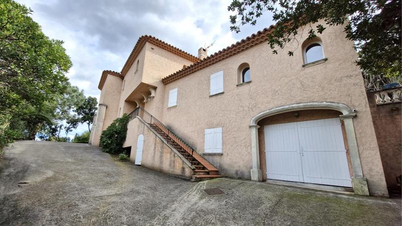 Villa - 148 m² - 4 pièces
