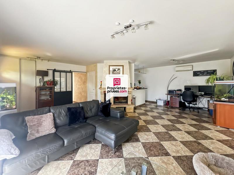 Maison - 175 m² - 5 pièces