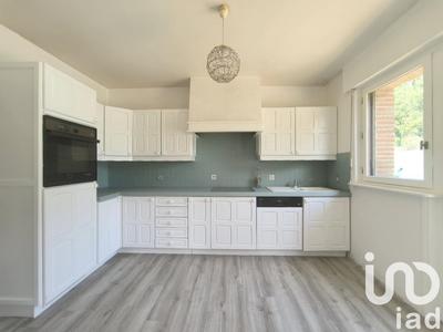 Maison - 230 m² - 9 pièces