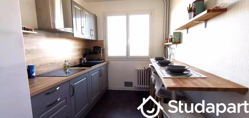 Chambre - 12 m² - 1 pièce