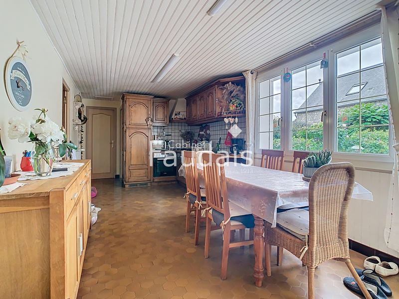 Maison - 175 m² - 7 pièces