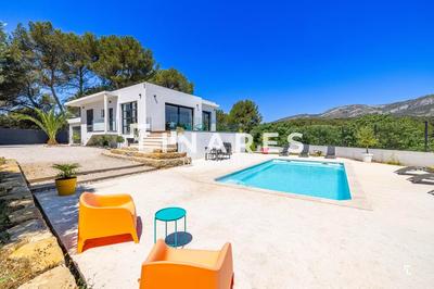 Maison - 156 m² - 5 pièces