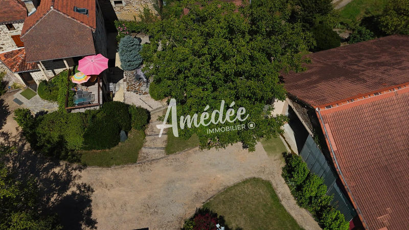 Maison traditionnelle - 195 m² - 9 pièces