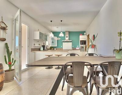 Maison - 113 m² - 5 pièces