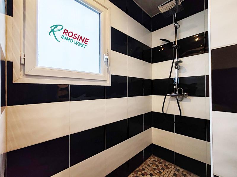 Maison - 163 m² - 7 pièces