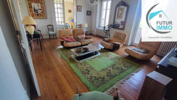 Appartement - 143 m² - 6 pièces