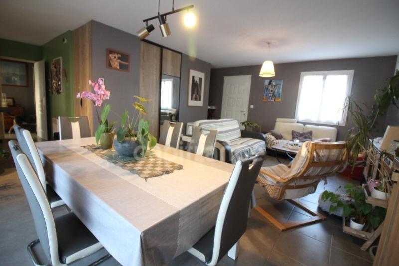 Maison - 81 m² - 4 pièces