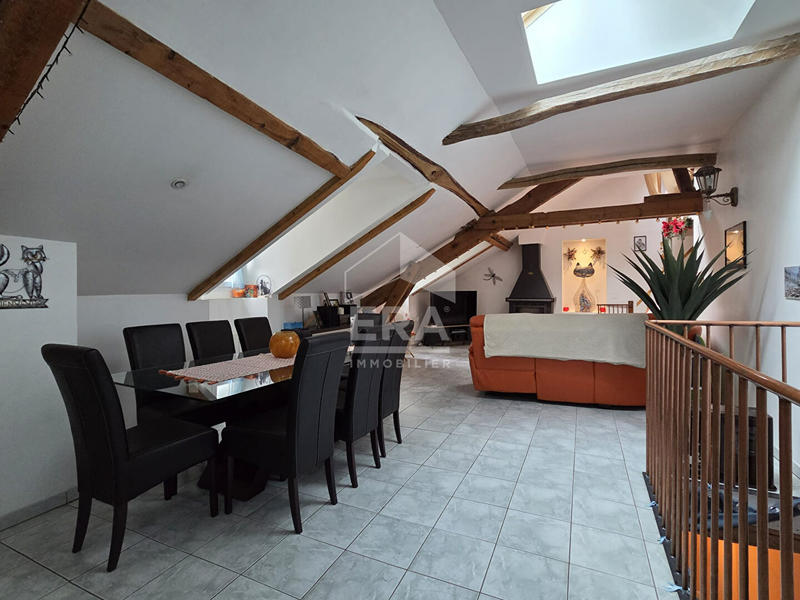 Appartement - 92 m² - 4 pièces