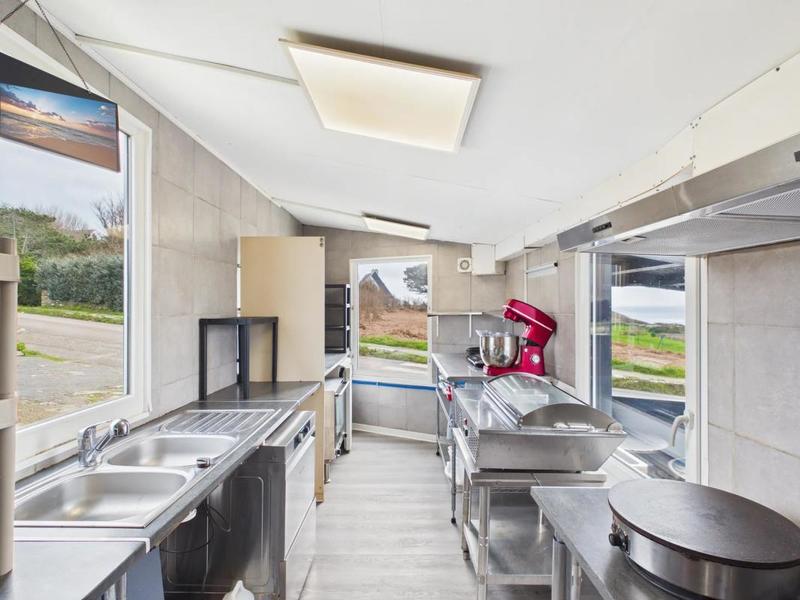 Maison - 357 m² - 11 pièces