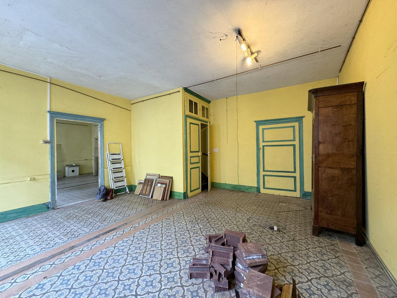 Maison - 180 m² - 6 pièces