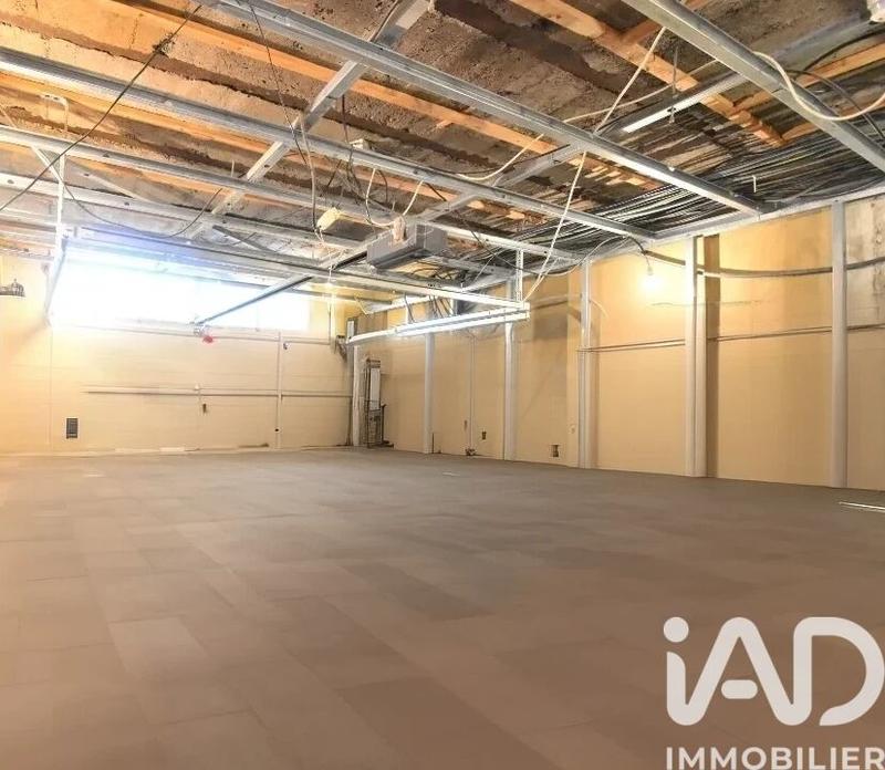 Maison - 212 m² - 5 pièces