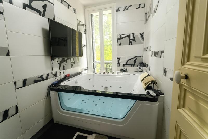 Maison bourgeoise - 244 m² - 13 pièces