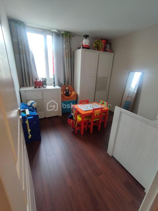 Appartement - 82 m² - 5 pièces