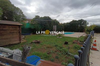 Maison - 166 m² - 5 pièces