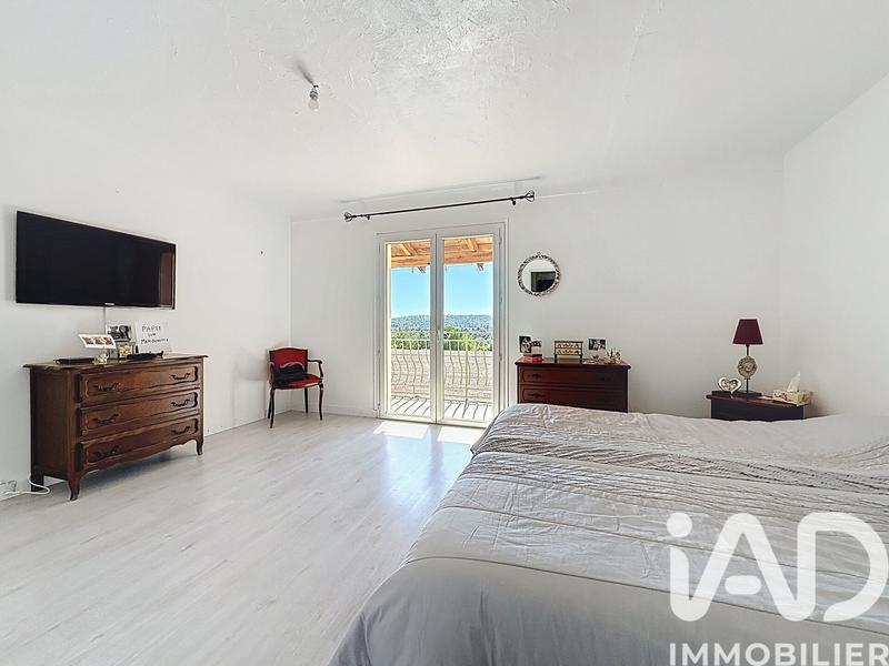 Maison - 155 m² - 5 pièces