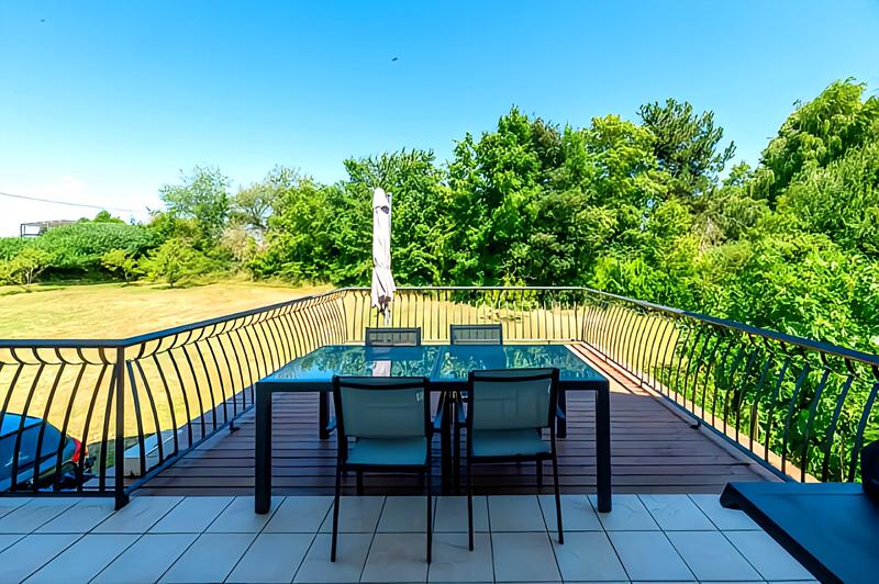 Maison - 117 m² - 6 pièces