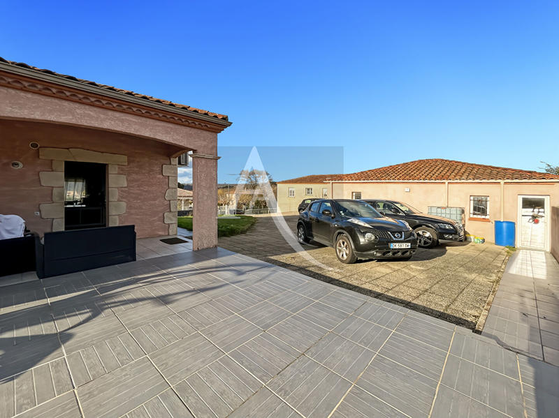 Maison - 160 m² - 9 pièces