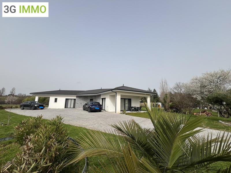 Maison - 208 m² - 6 pièces