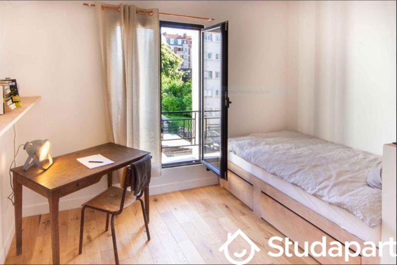 Chambre - 11 m² - 1 pièce