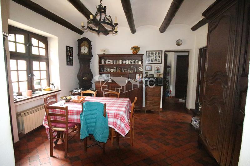 Maison - 135 m² - 8 pièces