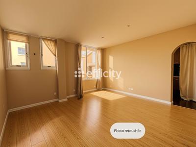 Studio - 32 m² - 1 pièce