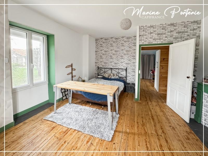 Maison - 93 m² - 4 pièces