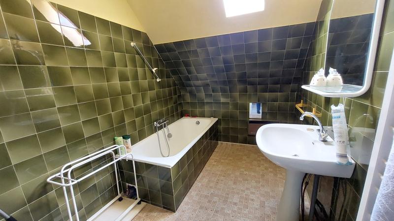 Maison - 197 m² - 8 pièces