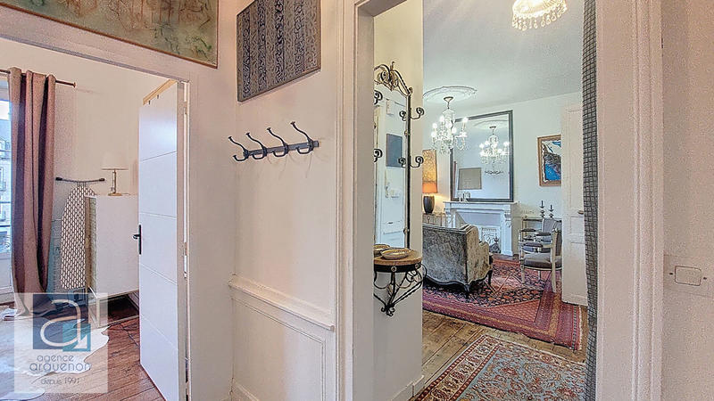 Appartement - 70 m² - 3 pièces