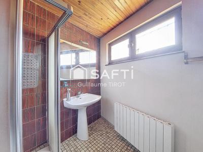 Maison - 107 m² - 5 pièces