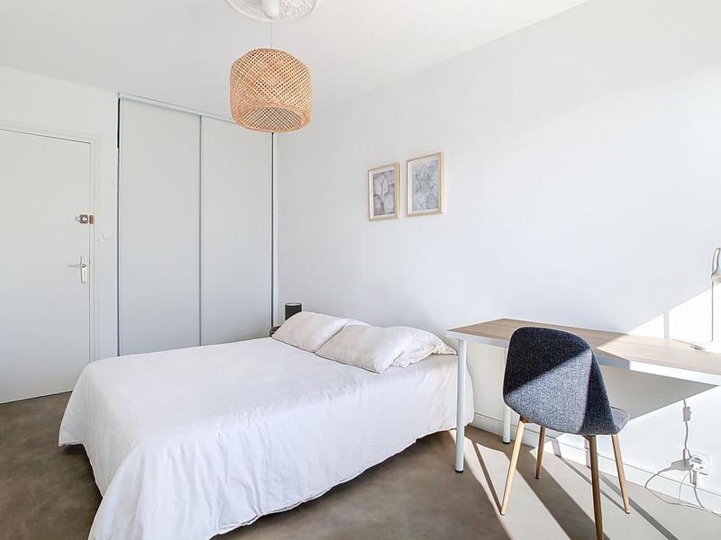 Appartement - 100 m² - 5 pièces