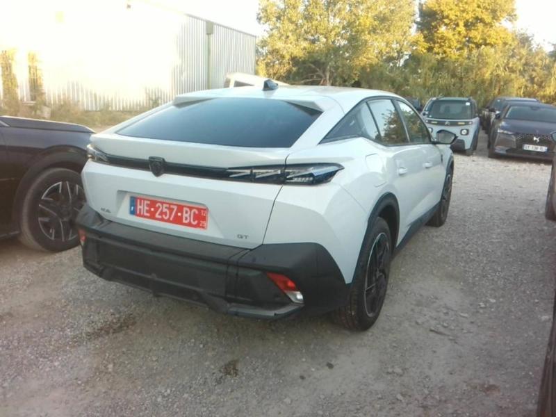 Peugeot 408 Hybrid 145 e-Dcs6 Gt