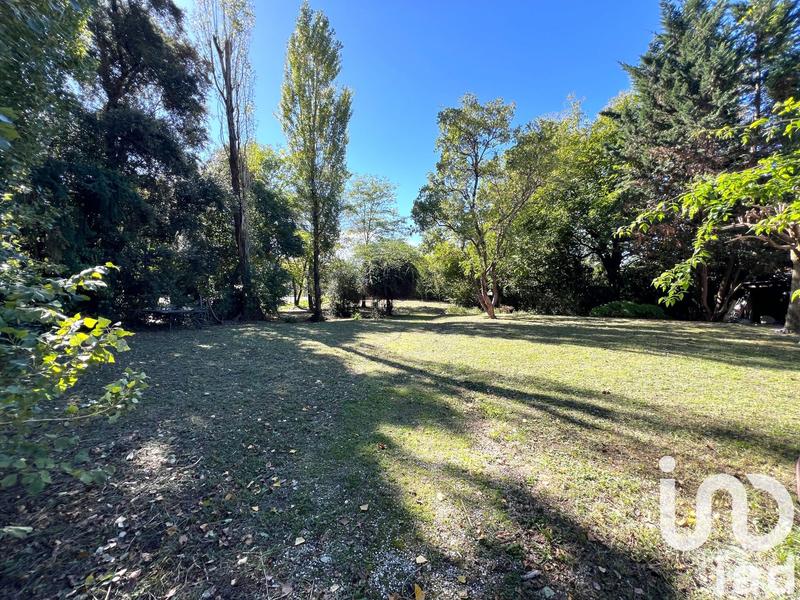 Maison - 240 m² - 8 pièces