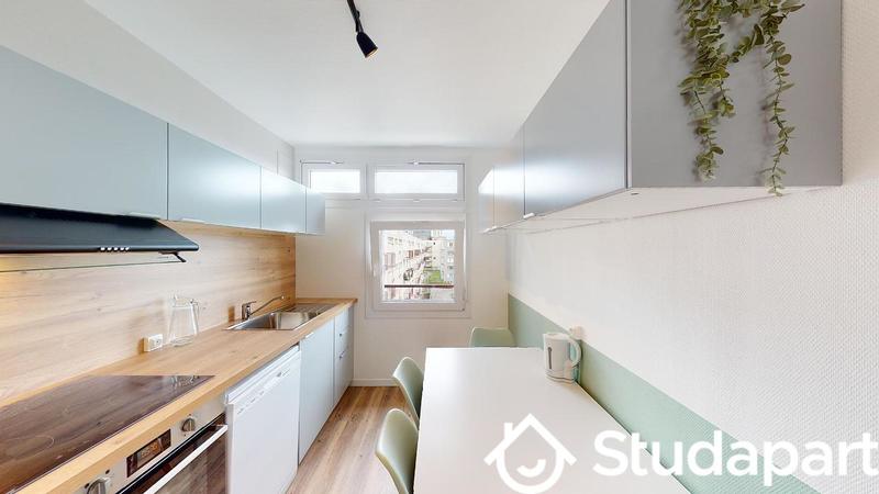 Chambre - 9 m² - 1 pièce