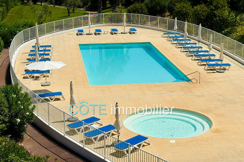 Appartement - 77 m² - 3 pièces