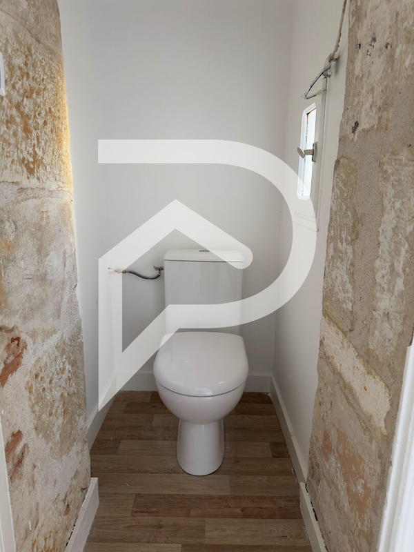 Immeuble - 97 m² - 4 pièces