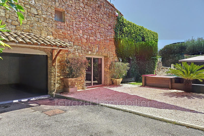 Maison - 157 m² - 4 pièces