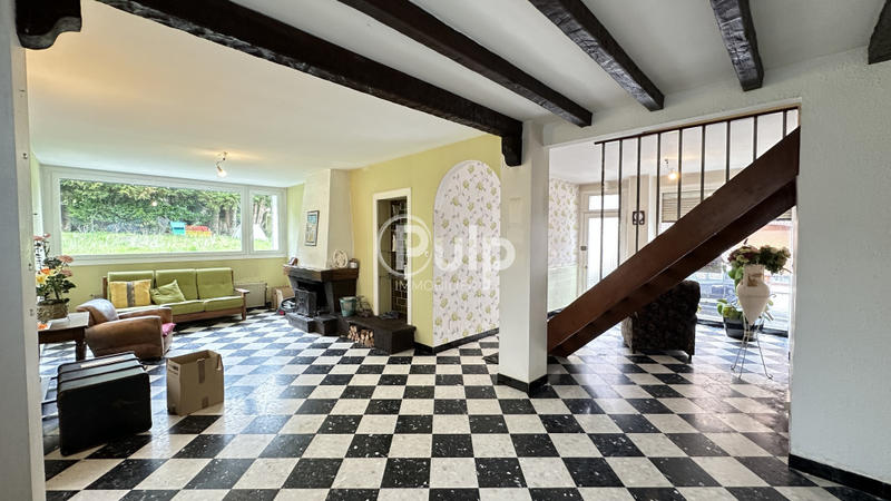 Maison - 150 m² - 8 pièces