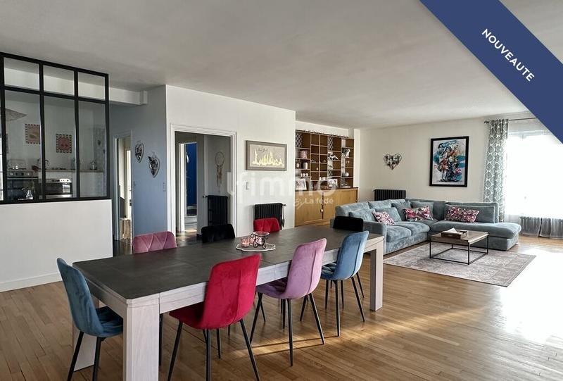 Duplex - 247 m² - 8 pièces