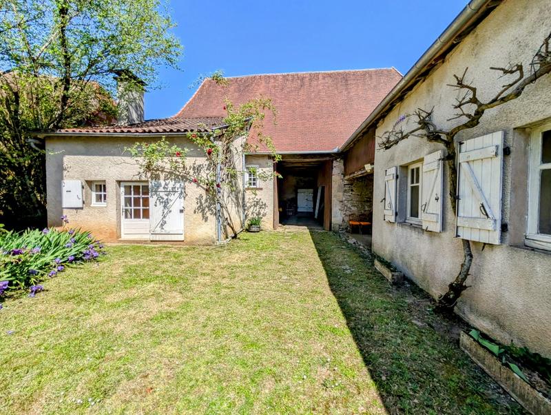 Maison - 176 m² - 8 pièces