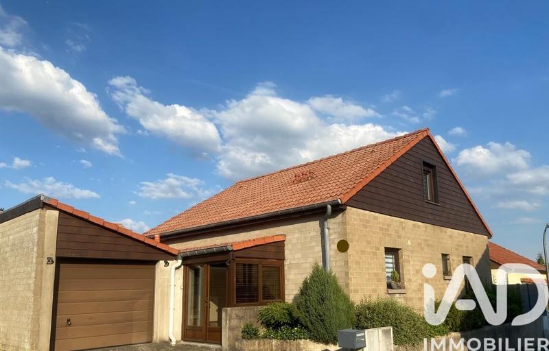 Maison - 95 m² - 5 pièces