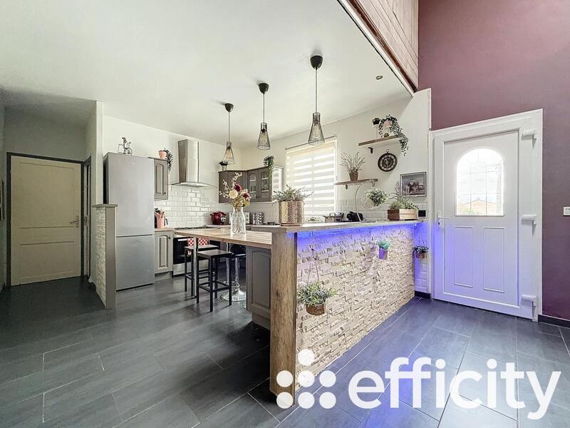 Maison - 167 m² - 6 pièces