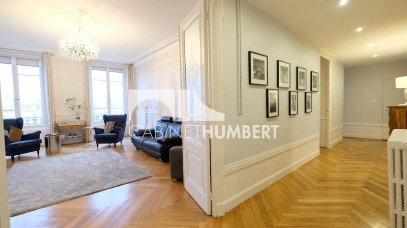 Appartement - 183 m² - 6 pièces