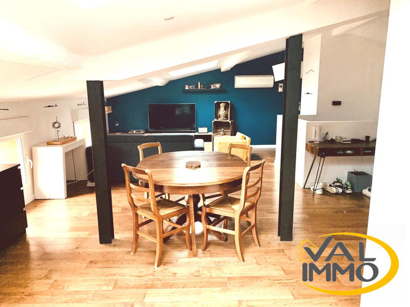 Appartement - 70 m² - 3 pièces