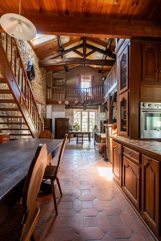 Maison - 175 m² - 5 pièces