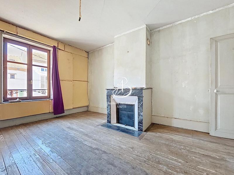 Maison - 245 m² - 6 pièces